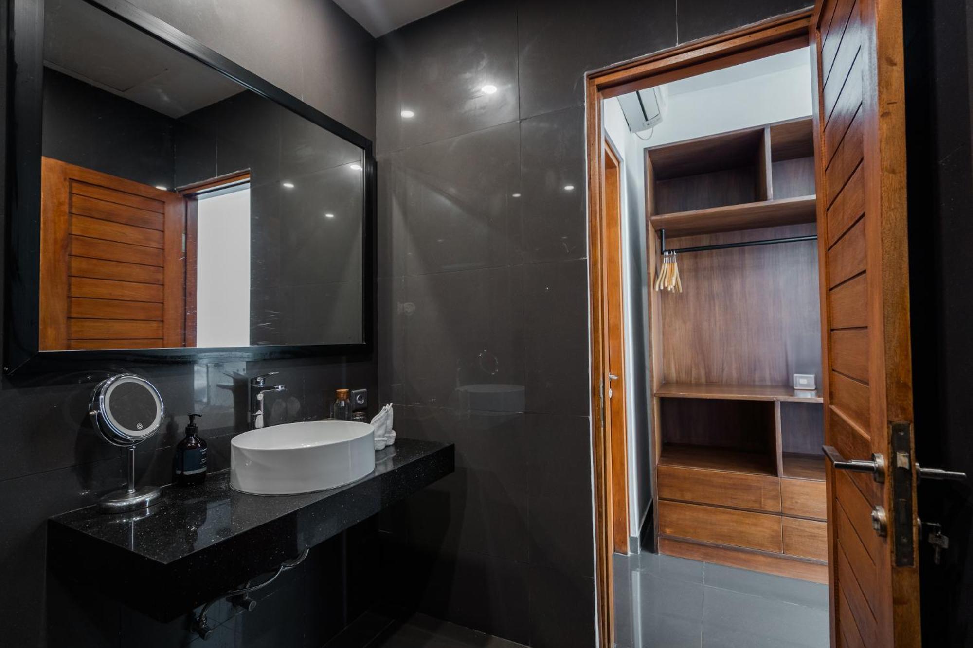 Coconut Grove Villa By Betterplace Ubud Extérieur photo